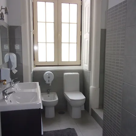 402 * 菲盖拉-达福什