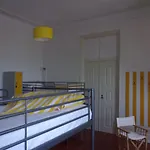 402