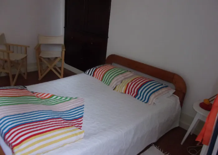 402 * Figueira da Foz